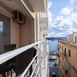 Seaside View Close To Ferries By Jl Appartement Sliema